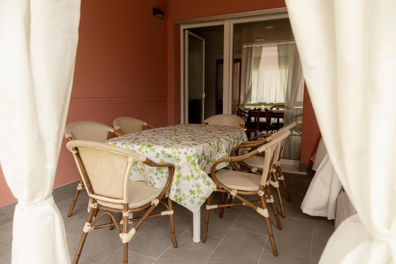 Holiday Apartments Giulia - Blue Pietramurata Extérieur photo